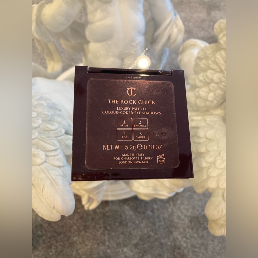 ⭐️ Charlotte Tilbury THE ROCK CHICK
LUXURY PALETTE eyeshadow AUTHENTIC (M260) - Picture 5 of 8